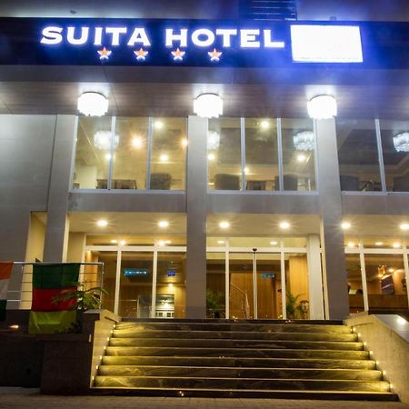 Suita Hotel ยาอุนเด ภายนอก รูปภาพ